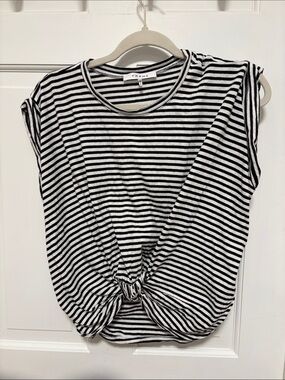 Frame Denim Black & White Striped Knot-Front Tank